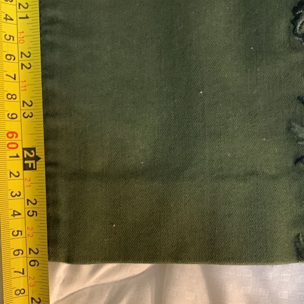 St Johns Bay Size 8 Straight Leg Ankle Cropped Dark Green - Picture 4 of 11